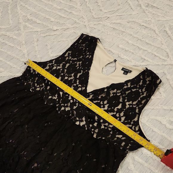 Sexy black lace Torrid high low dress, size 1X - Picture 4 of 8